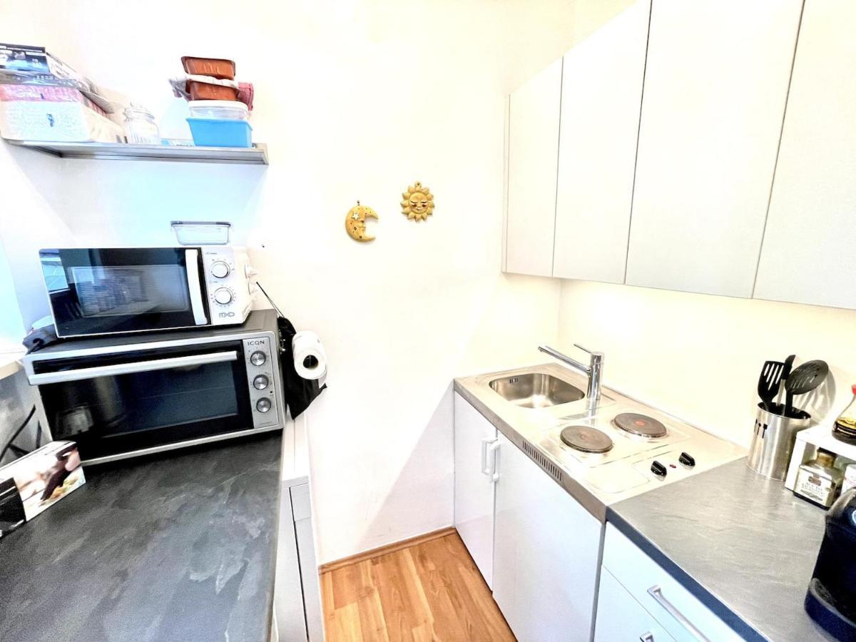 Free Parking - Quiet Apartment With Wi-Fi And Kitchen Innsbruck Exterior foto